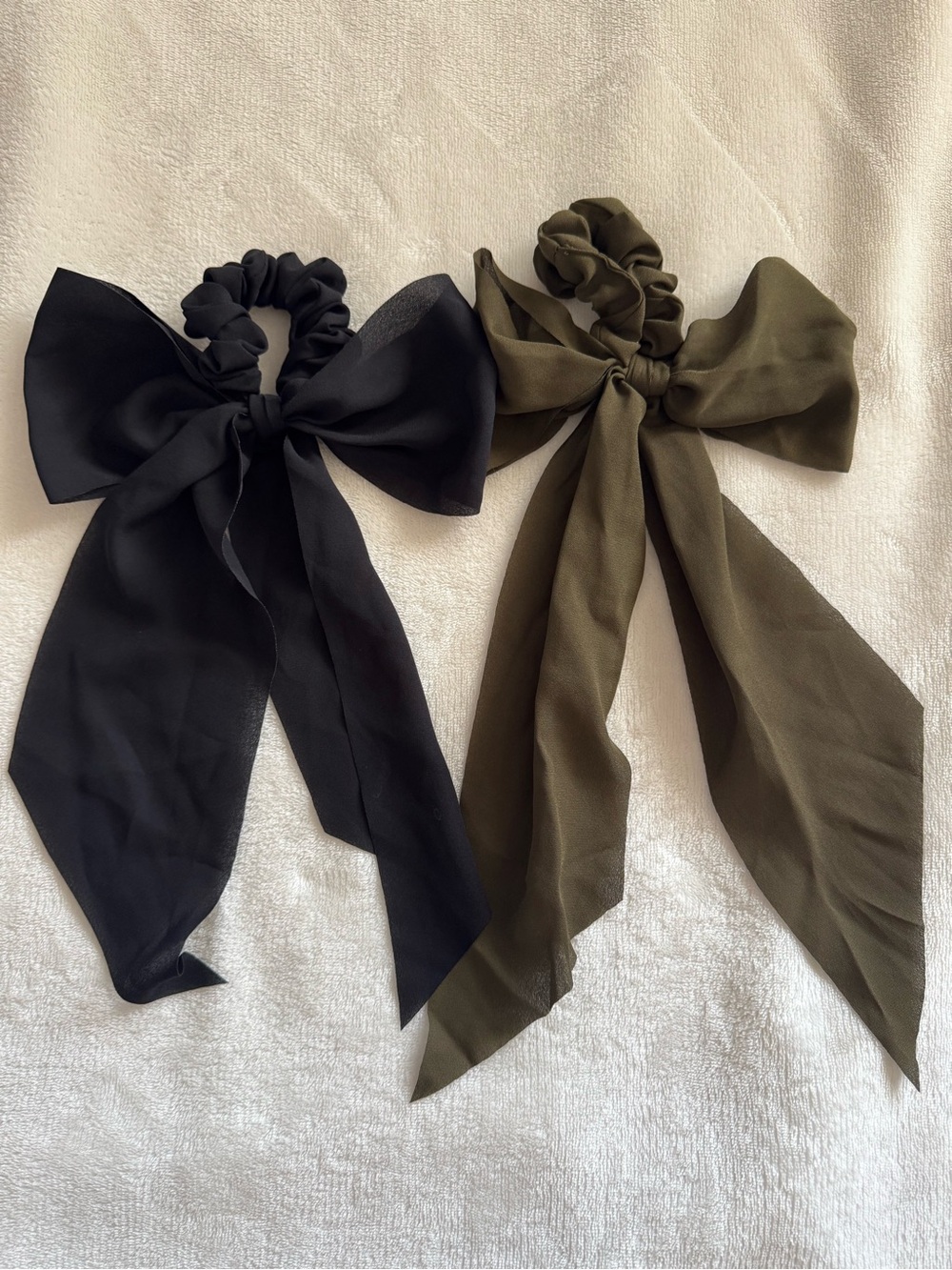 2 pack of Hair Bows